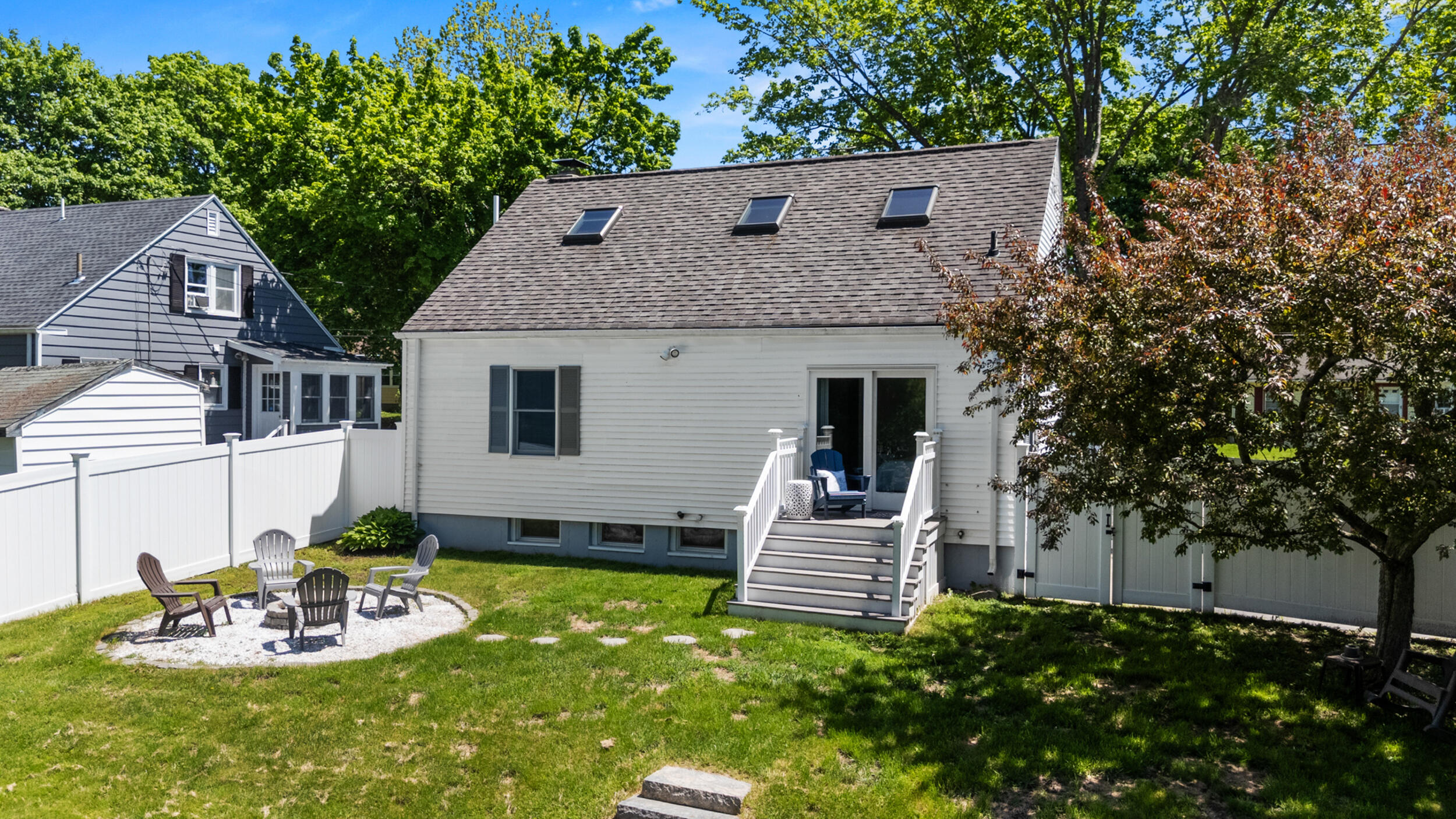 63 West Commonwealth Drive Portland, ME 04103 - Photo 37 of 46 63 W Commonwealth Drive