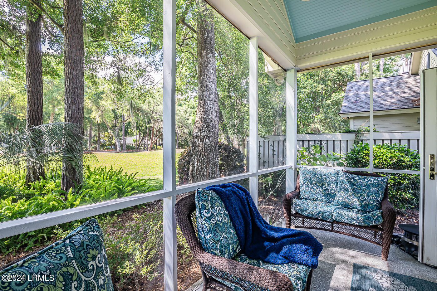 109 Locust Fence Road St. Helena Island, SC 29920 - Photo 40 of 46 40 Screened porch