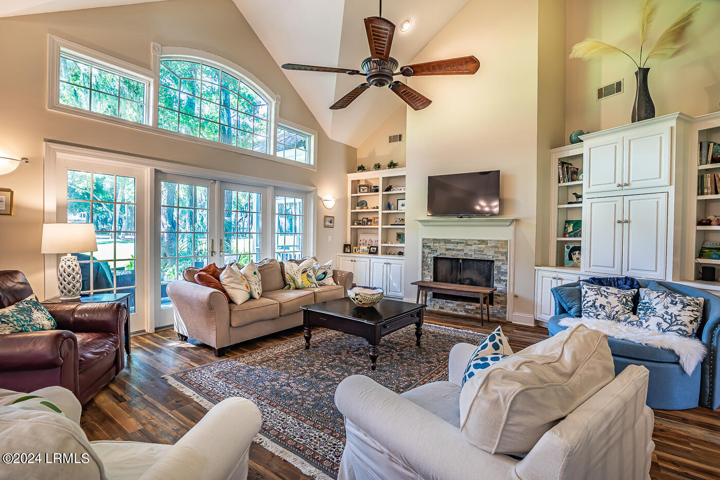109 Locust Fence Road St. Helena Island, SC 29920 - Photo 7 of 46 7 Great room