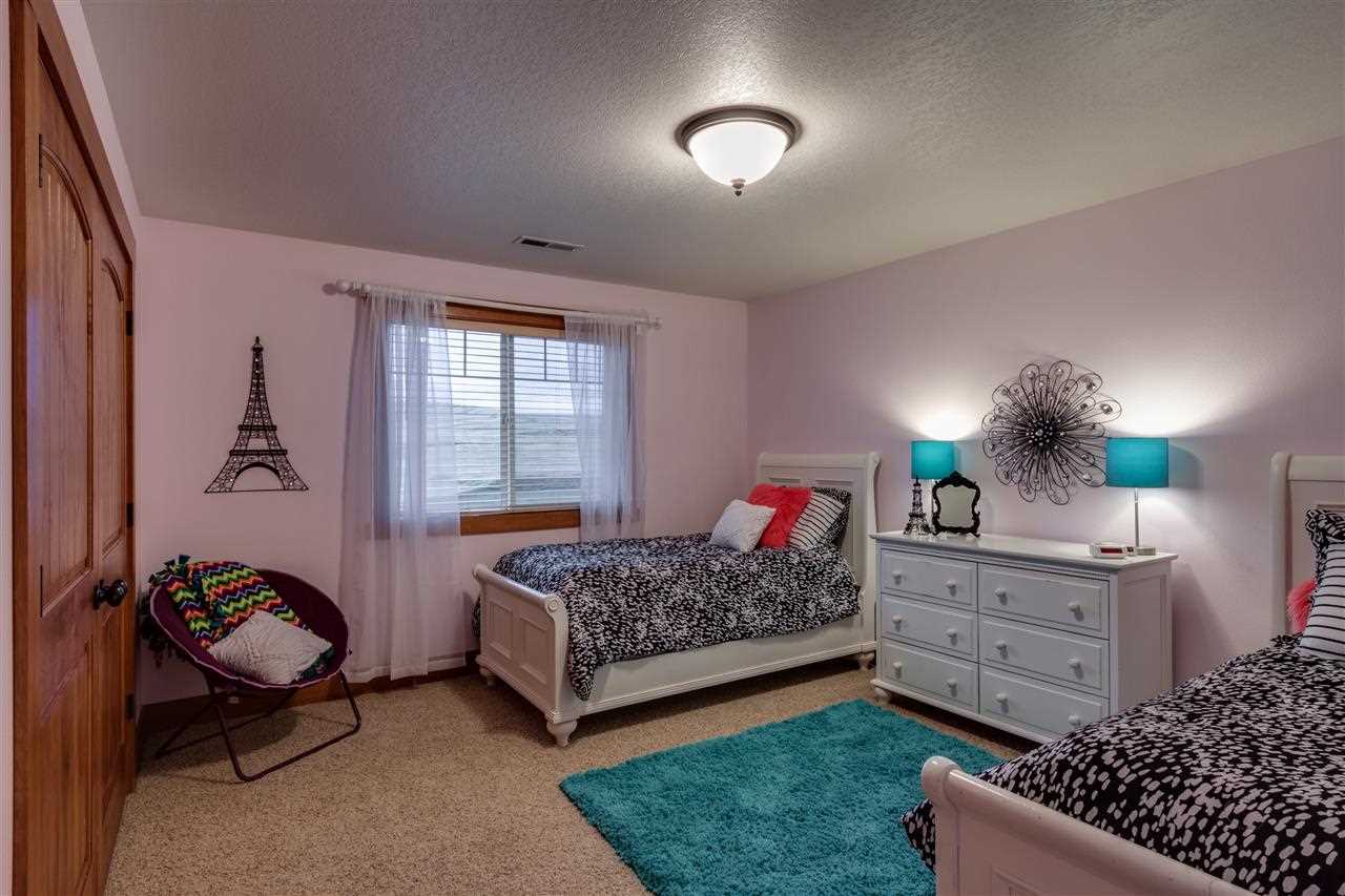 13216 South Andrus Road Cheney, WA 99004 - Photo 13 of 20