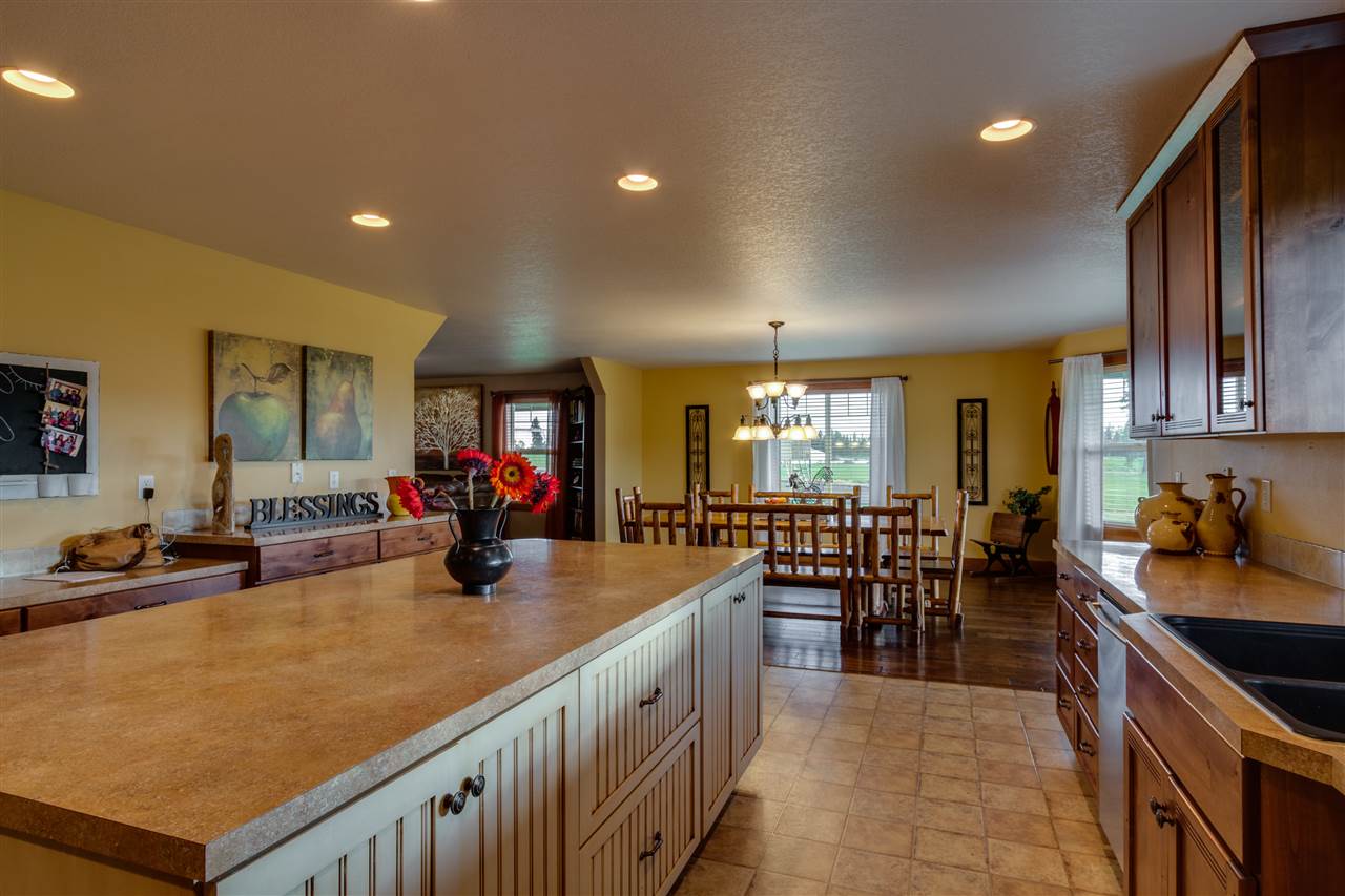 13216 South Andrus Road Cheney, WA 99004 - Photo 7 of 20