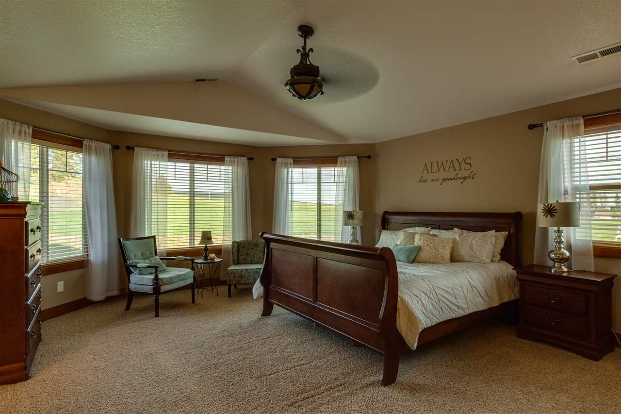 13216 South Andrus Road Cheney, WA 99004 - Photo 9 of 20