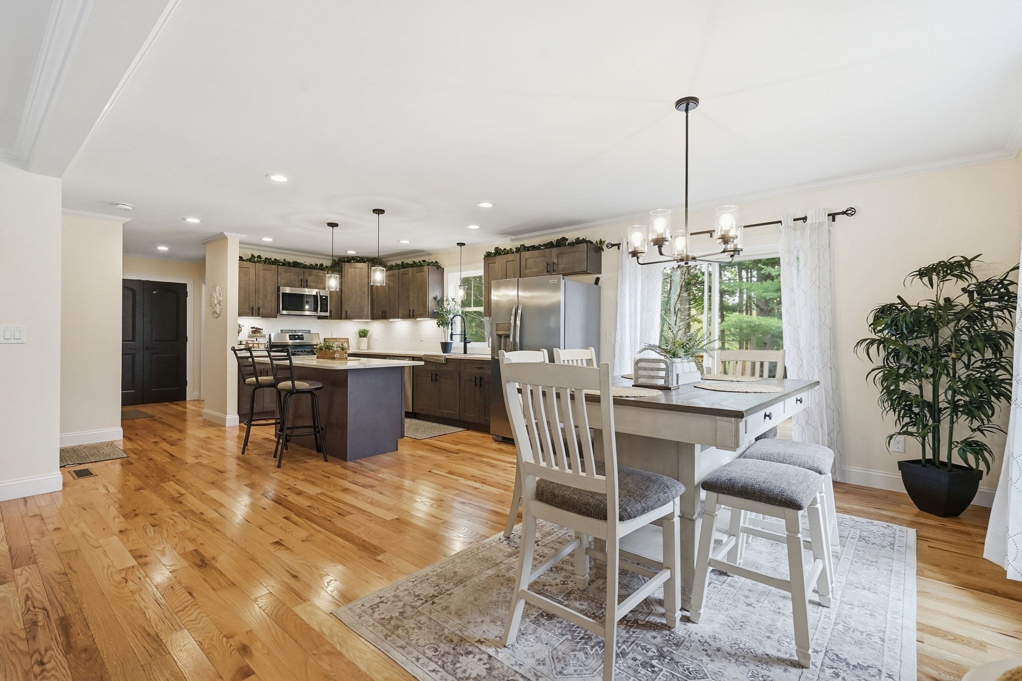 47 Fuller Road Palmer, MA 01069 - Photo 10 of 40 Gallery Image 10