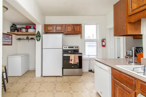 $195,000 | 708 7th Street North, Fargo, ND 58102