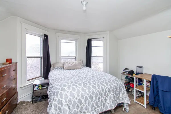 $195,000 | 708 7th Street North, Fargo, ND 58102