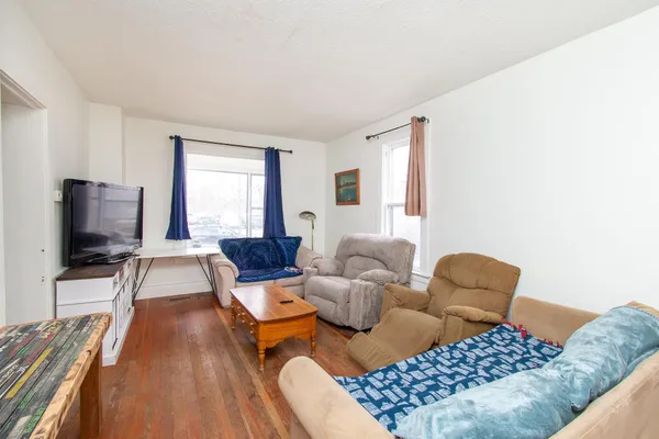 $195,000 | 708 7th Street North, Fargo, ND 58102