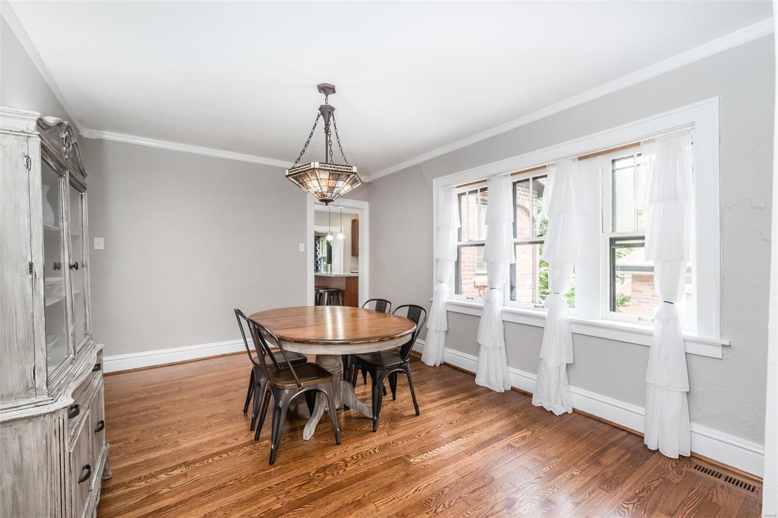 1723 McCready Avenue St. Louis, MO 63117 - Photo 13 of 30