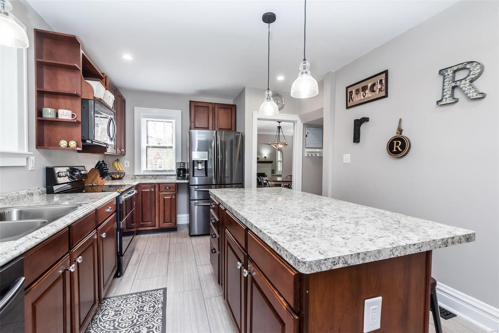 1723 McCready Avenue St. Louis, MO 63117 - Photo 7 of 30