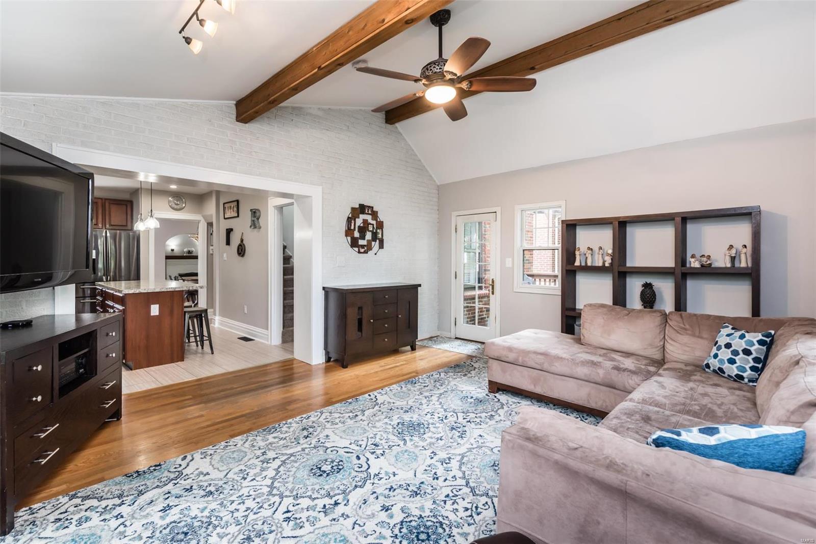 1723 McCready Avenue St. Louis, MO 63117 - Photo 8 of 30