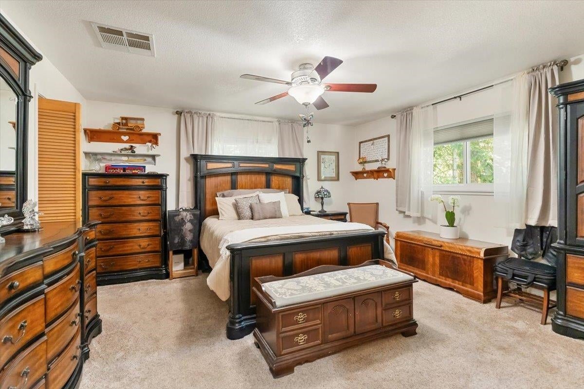 2209 Davis Place Road Mount Shasta, CA 96067 - Photo 12 of 29 Gallery Image 12