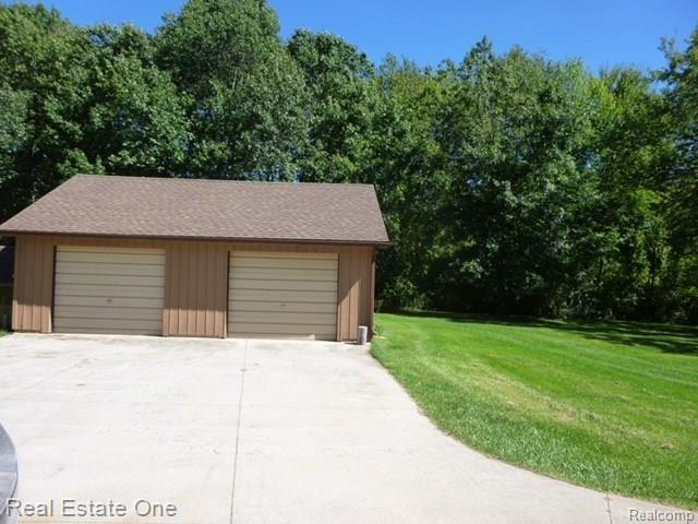 9400 Kier Road Holly, MI 48442 - Photo 6 of 27 4.jpg