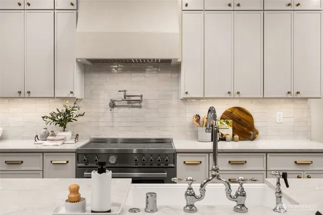 $2,000,000 | 4120 161st Avenue Southeast, Bellevue, WA 98006