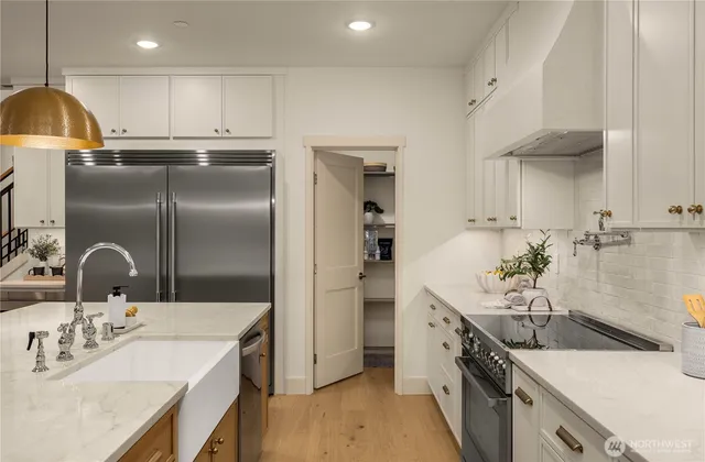 $2,000,000 | 4120 161st Avenue Southeast, Bellevue, WA 98006