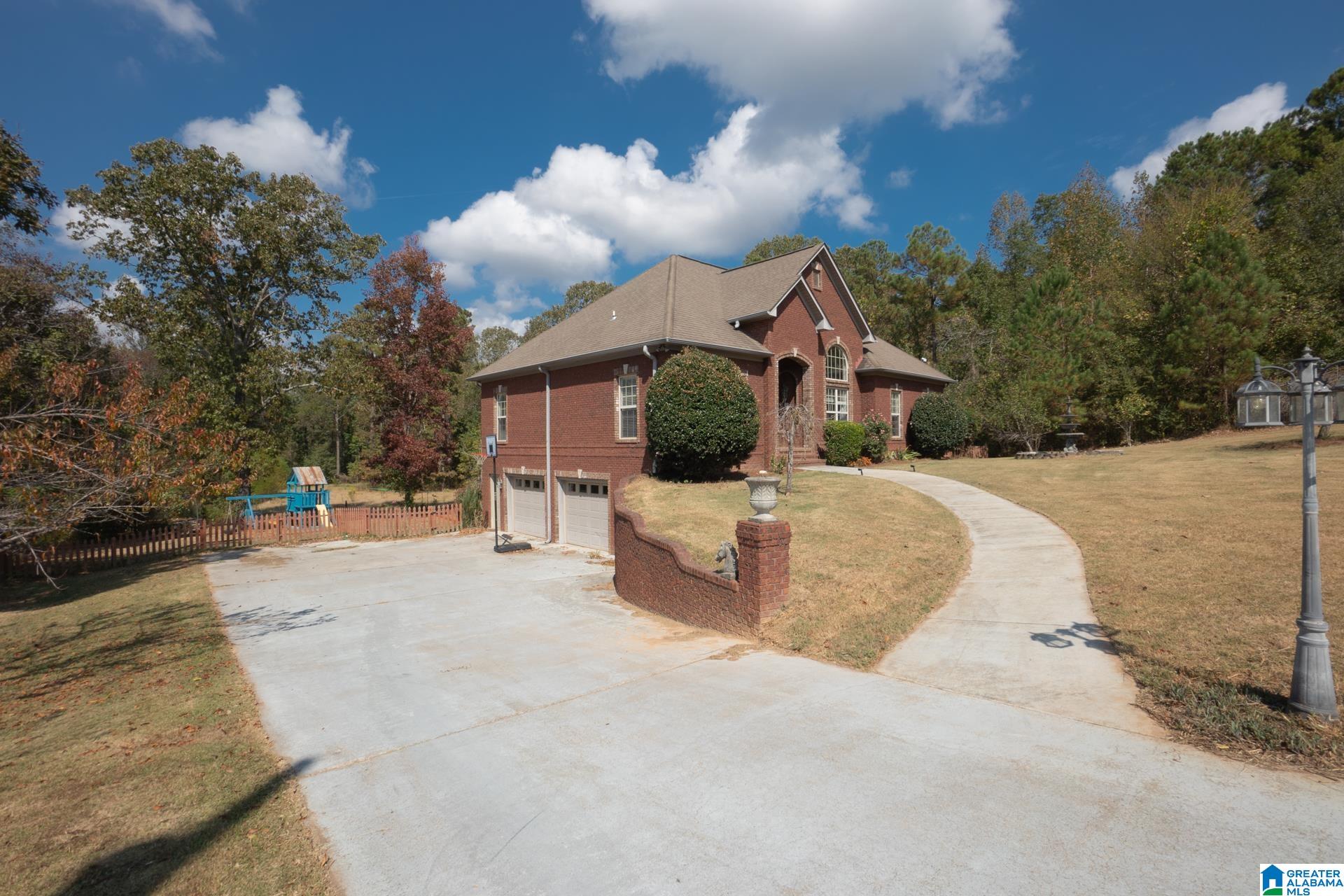 1417 Deer Trace Road Pell City, AL 35125 - Photo 3 of 37