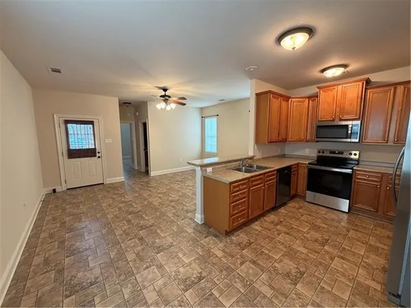 $1,600 | 2151 3rd Street, Mandeville, LA 70471