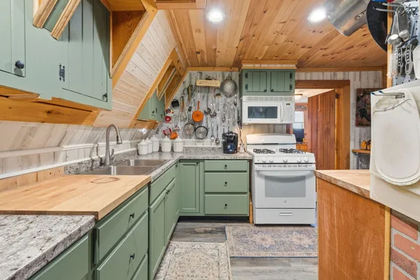 $309,000 | 1445 Bear Hill Road, Dover Foxcroft, ME 04426