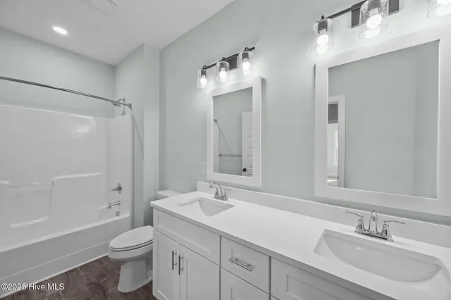 $437,900 | 3901 Harkers Way, New Bern, NC 28562