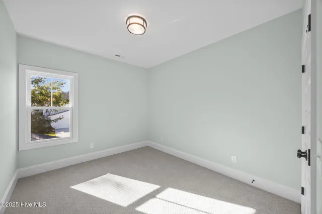 $437,900 | 3901 Harkers Way, New Bern, NC 28562