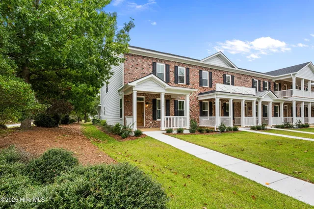 $437,900 | 3901 Harkers Way, New Bern, NC 28562