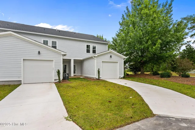 $437,900 | 3901 Harkers Way, New Bern, NC 28562