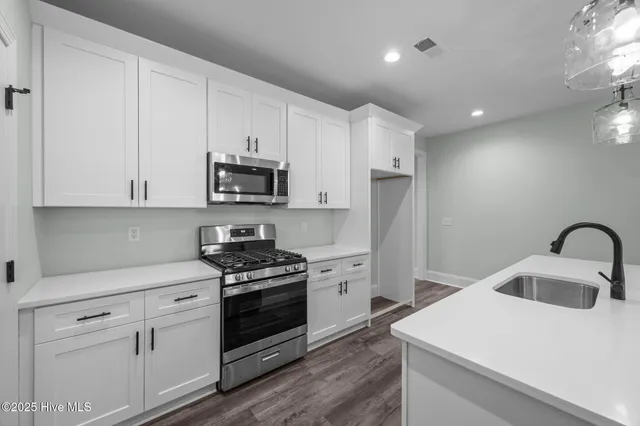 $437,900 | 3901 Harkers Way, New Bern, NC 28562