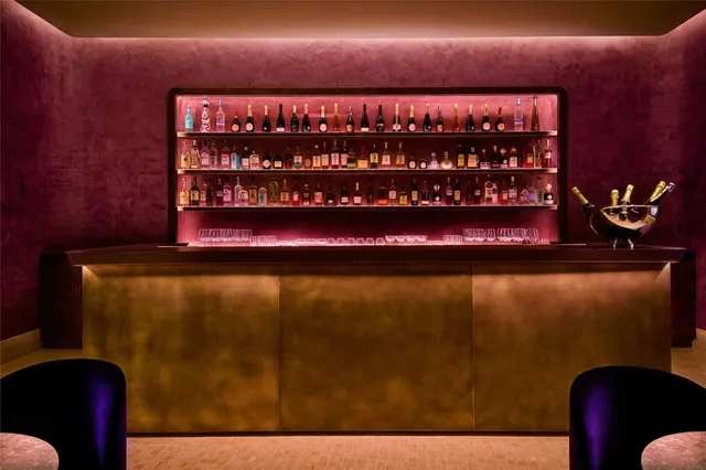 $12,500,000 | 501 West Avenue, Unit 3903/3904, Miami Beach, FL 33139