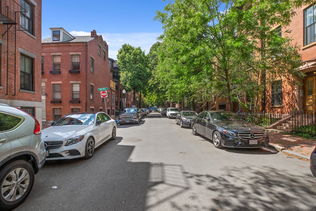 8 Dwight Street, Unit 1 Boston, MA 02118 - Photo 18 of 20 a view of a street with cars