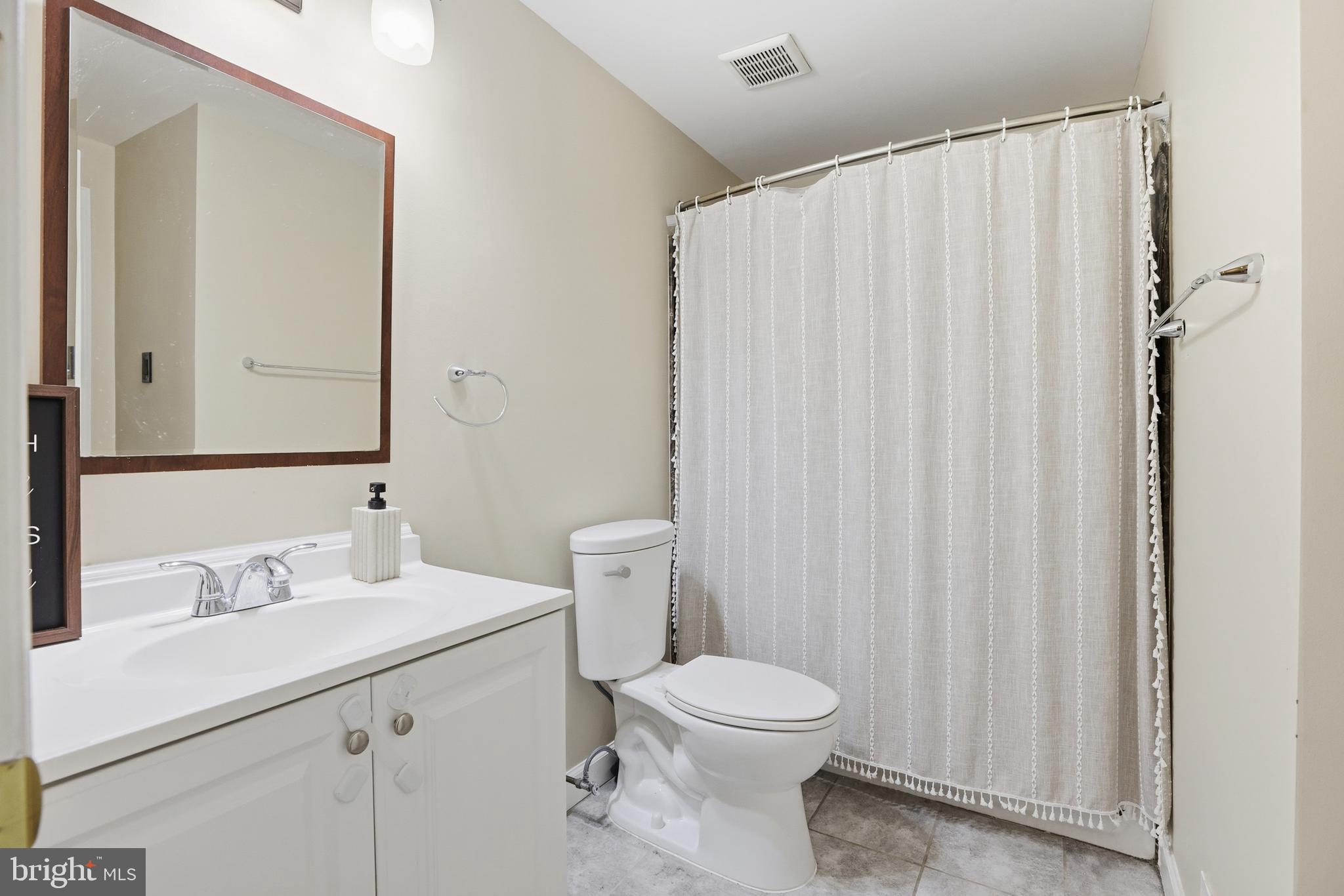 13901 Valleyfield Drive Silver Spring, MD 20906 - Photo 16 of 24