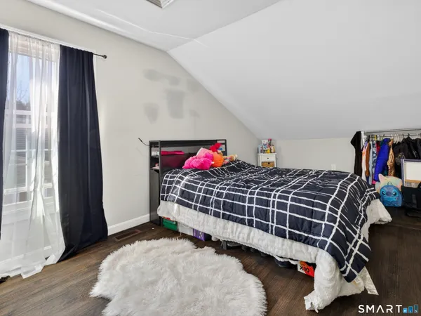 $399,900 | 44-46 Pratt Street, Norwich, CT 06360