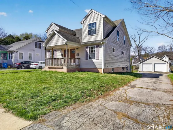 $399,900 | 44-46 Pratt Street, Norwich, CT 06360