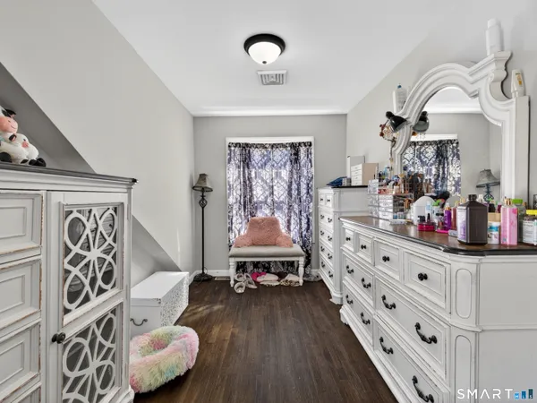 $399,900 | 44-46 Pratt Street, Norwich, CT 06360