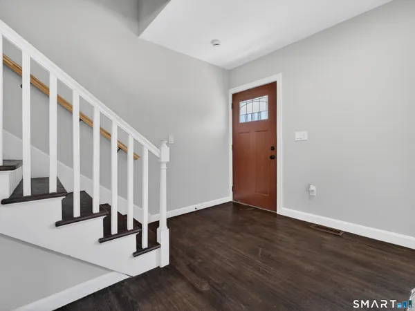 $399,900 | 44-46 Pratt Street, Norwich, CT 06360