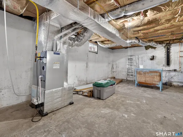 $399,900 | 44-46 Pratt Street, Norwich, CT 06360