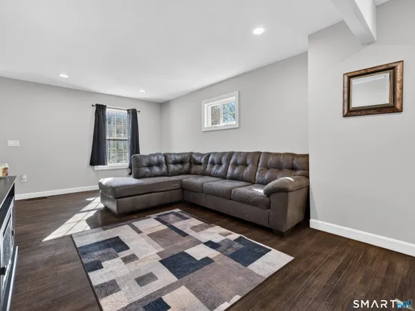 $399,900 | 44-46 Pratt Street, Norwich, CT 06360