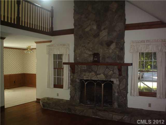 862 Busters Landing Road Fort Lawn, SC 29714 - Photo 3 of 16 Gallery Image 3