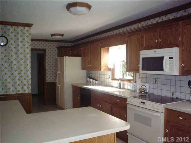 862 Busters Landing Road Fort Lawn, SC 29714 - Photo 5 of 16 Gallery Image 5