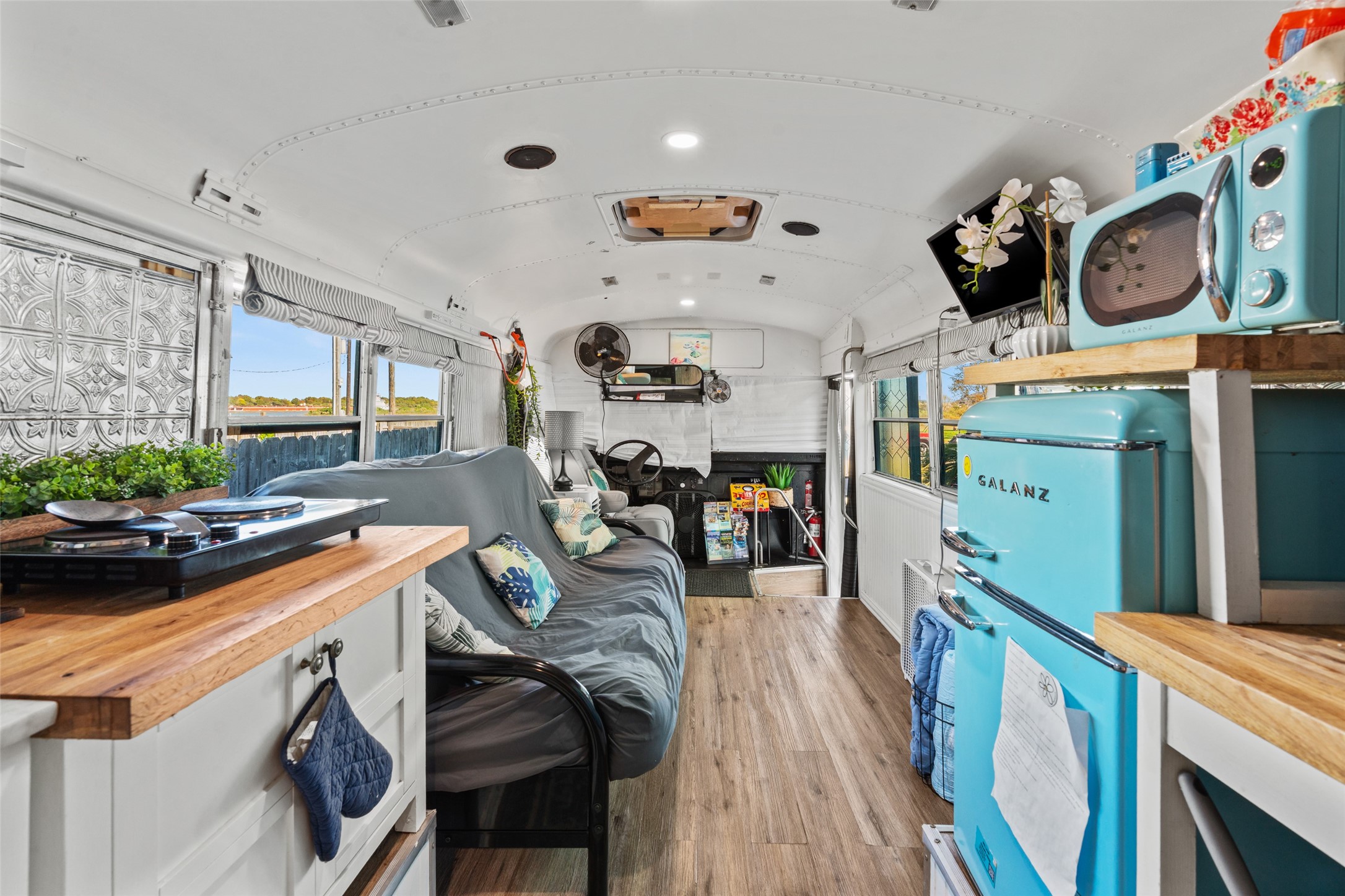 1287 North Crystal Beach Road Crystal Beach, TX 77650 - Photo 18 of 45 a utility room with multiple dryer and washer