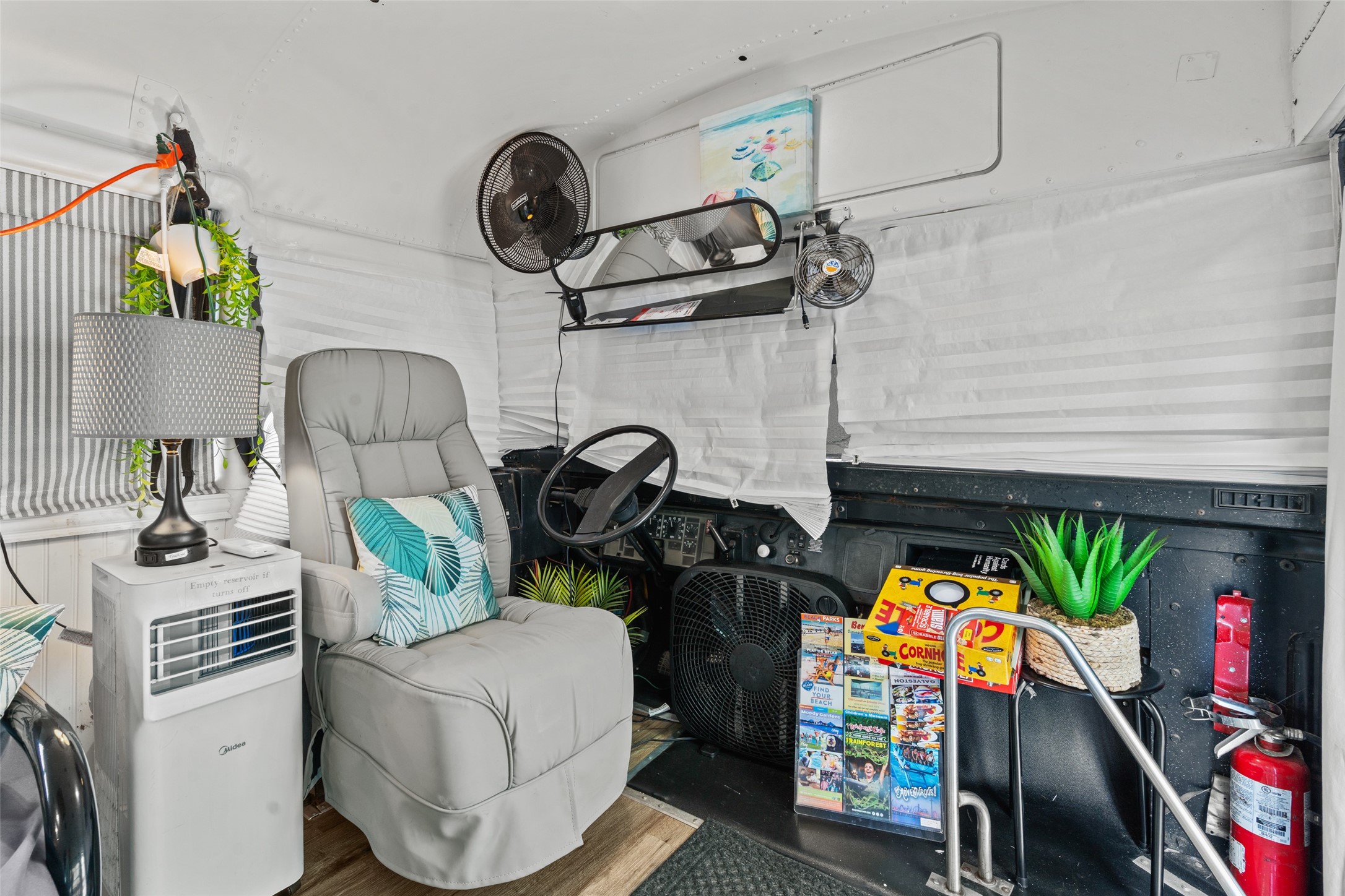 1287 North Crystal Beach Road Crystal Beach, TX 77650 - Photo 20 of 45 a view of a room with gym equipment
