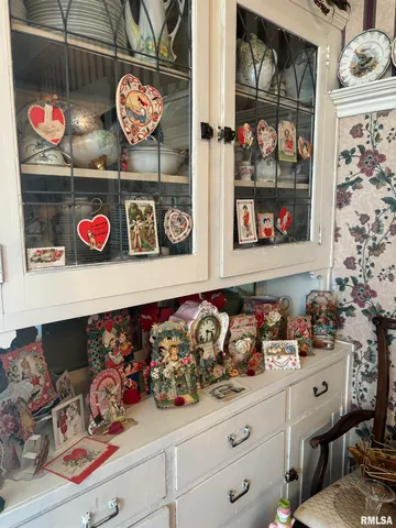 $123,800 | 822 5th Street, Lacon, IL 61540