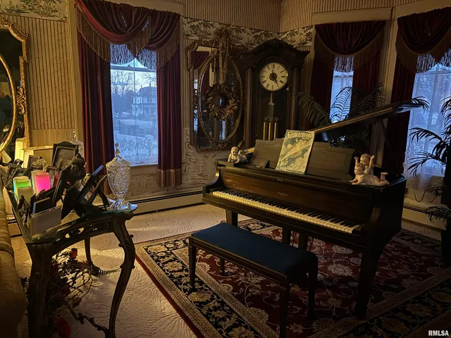 $123,800 | 822 5th Street, Lacon, IL 61540