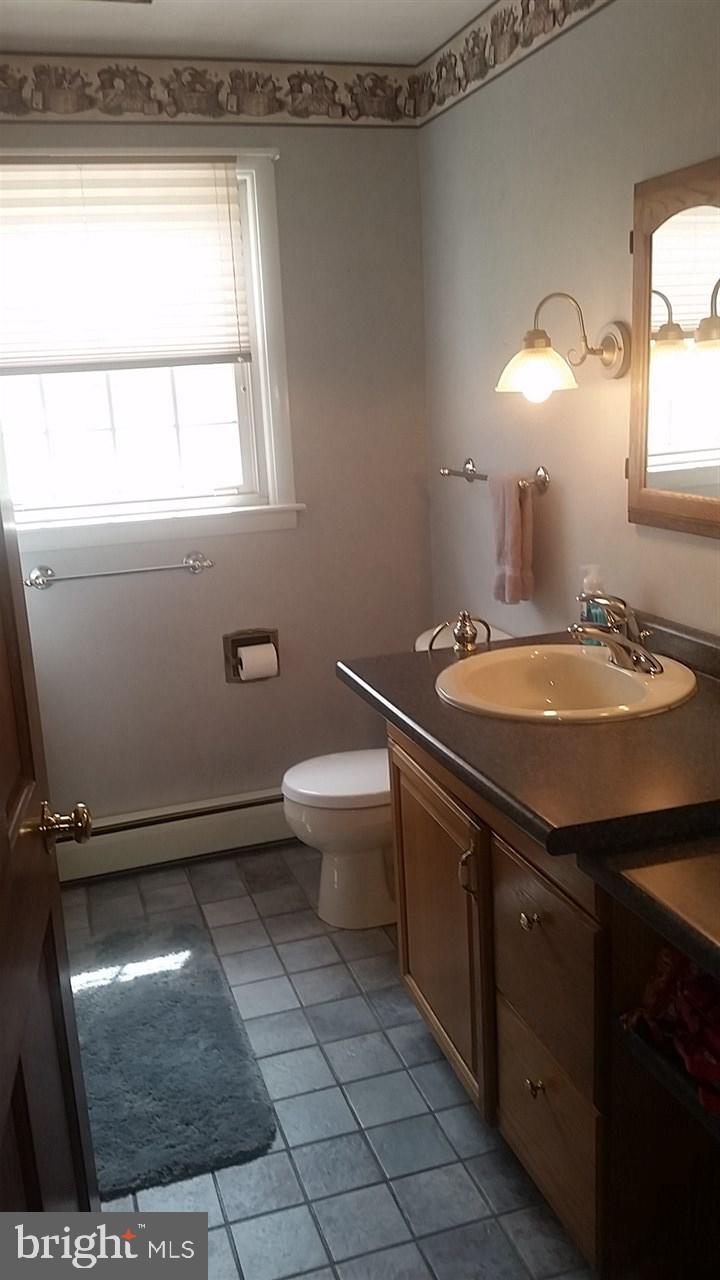 165 North Walnut Street Spring Grove, PA 17362 - Photo 14 of 20 Gallery Image 14