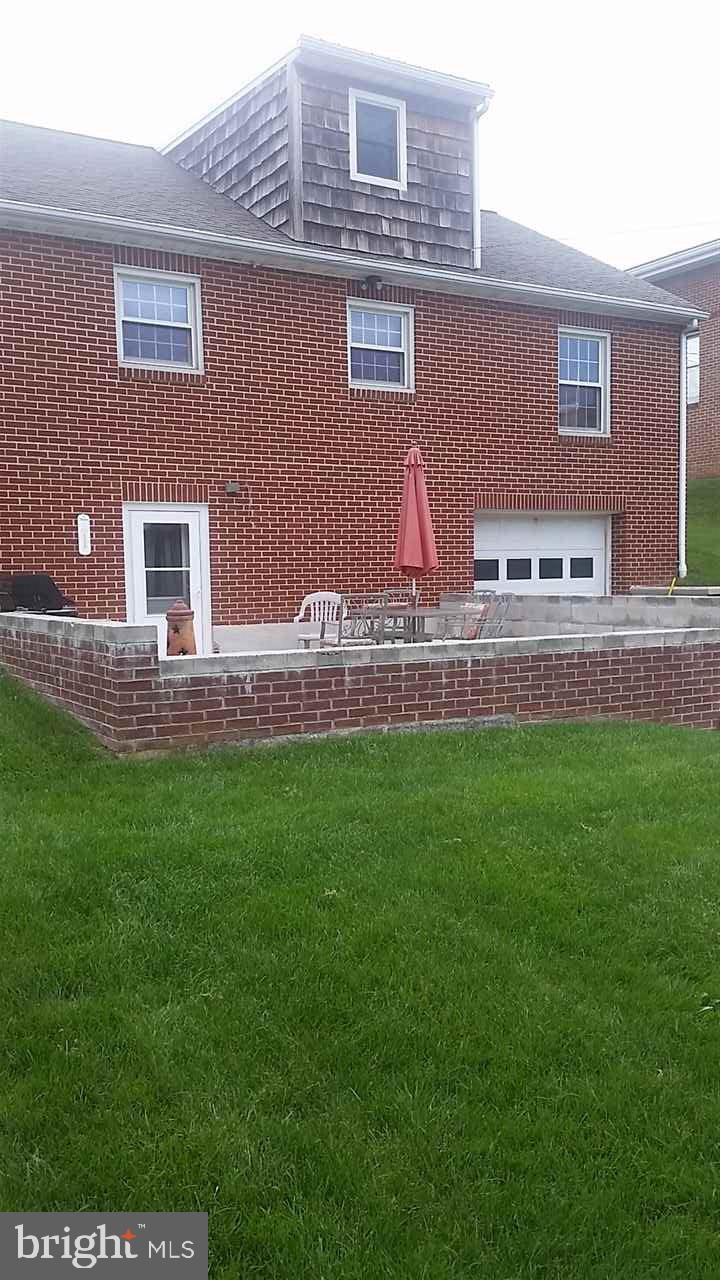 165 North Walnut Street Spring Grove, PA 17362 - Photo 20 of 20 Gallery Image 20