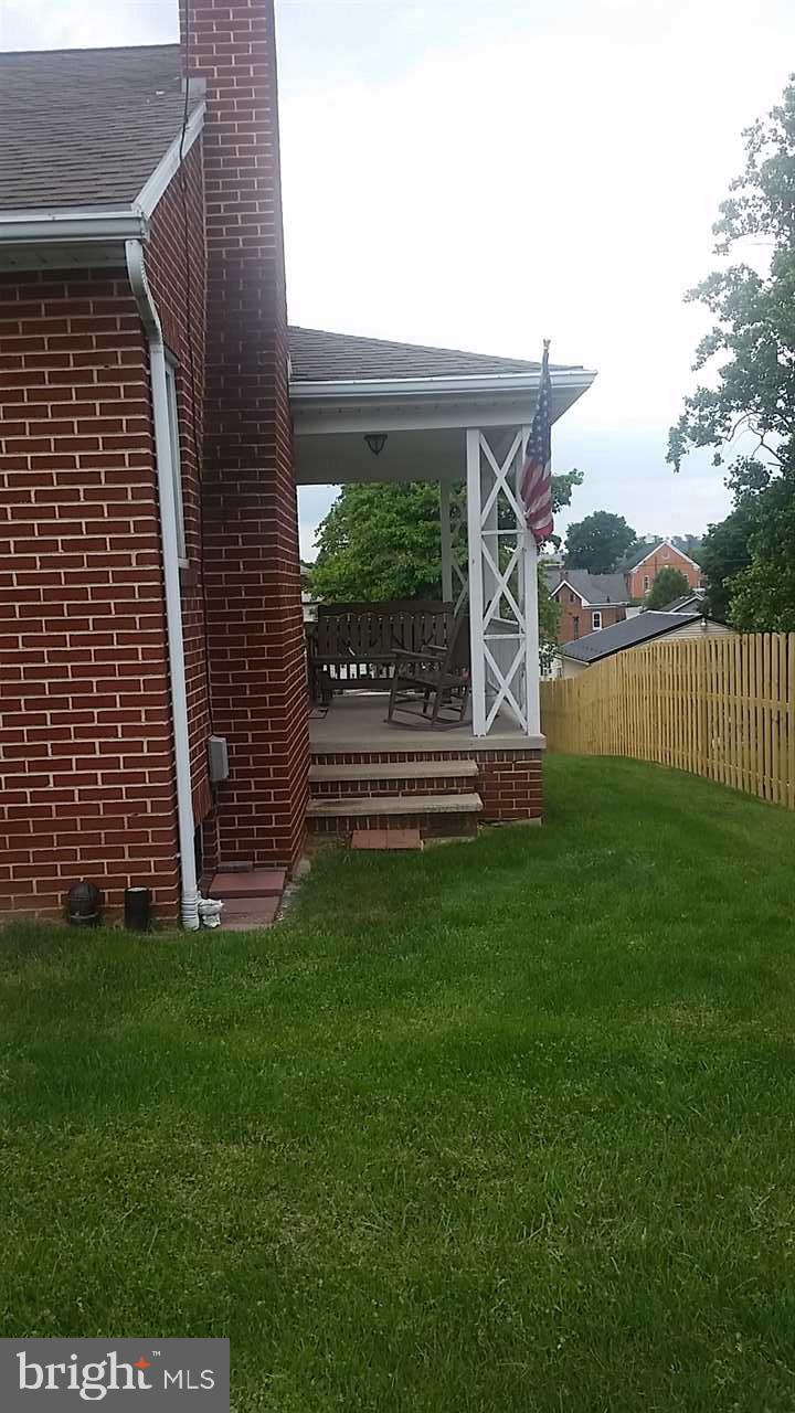 165 North Walnut Street Spring Grove, PA 17362 - Photo 3 of 20 Gallery Image 3