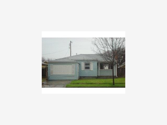 1432 R Street Newman, CA 95360 - Photo 1 of 7 Gallery Image 1