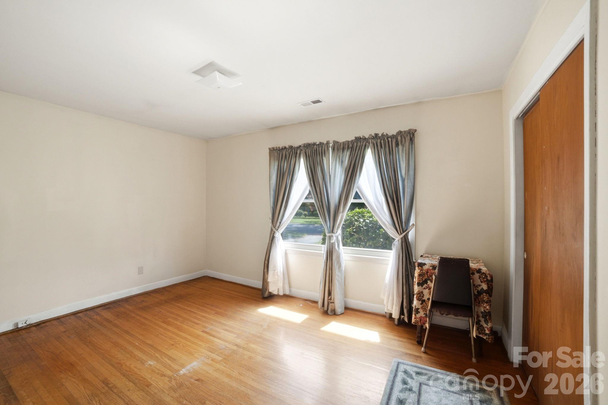 708 Aintree Road Charlotte, NC 28215 - Photo 20 of 25 Gallery Image 20