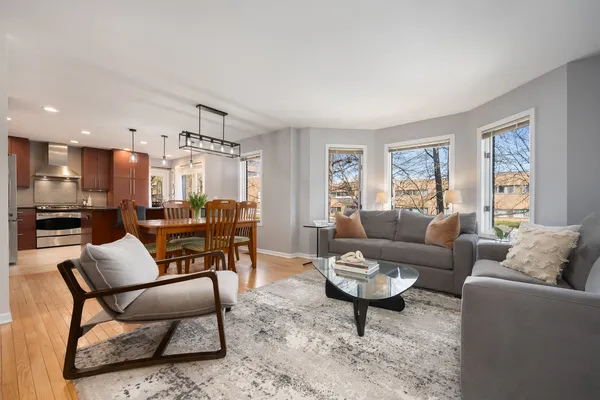 $899,000 | 2316 North Lakewood Avenue, Chicago, IL 60614