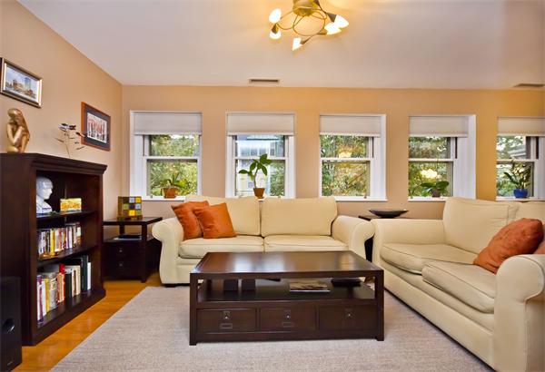 75 Glen Road, Unit 6 Brookline, MA 02445 - Photo 4 of 15 Gallery Image 4