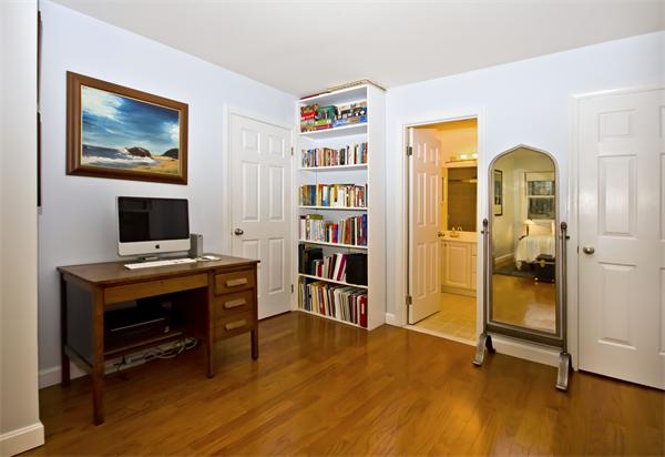 75 Glen Road, Unit 6 Brookline, MA 02445 - Photo 8 of 15 Gallery Image 8