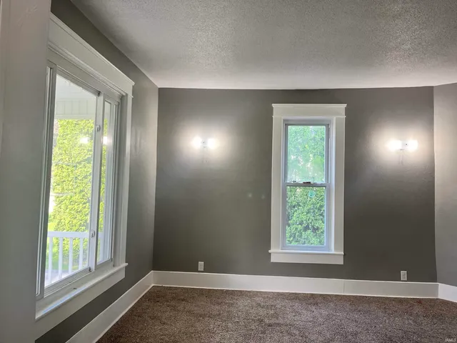 $219,000 | 1705 West Monroe Street, Decatur, IN 46733