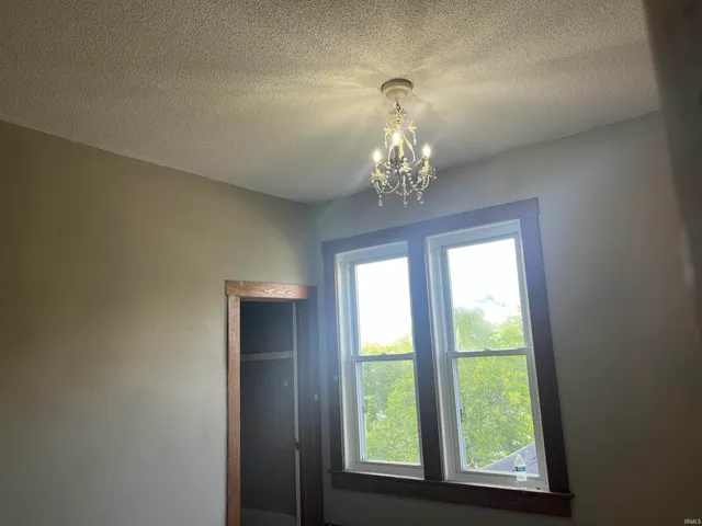 $219,000 | 1705 West Monroe Street, Decatur, IN 46733